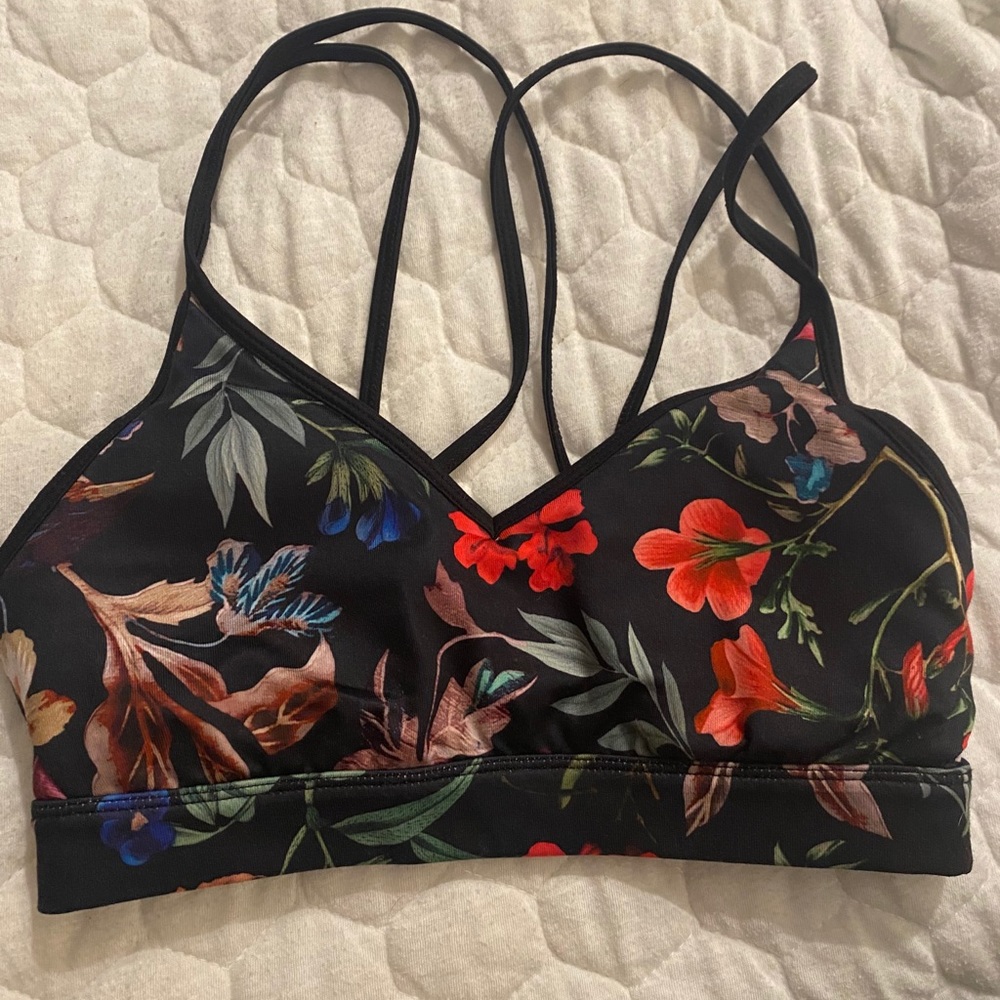 Xs sports bra